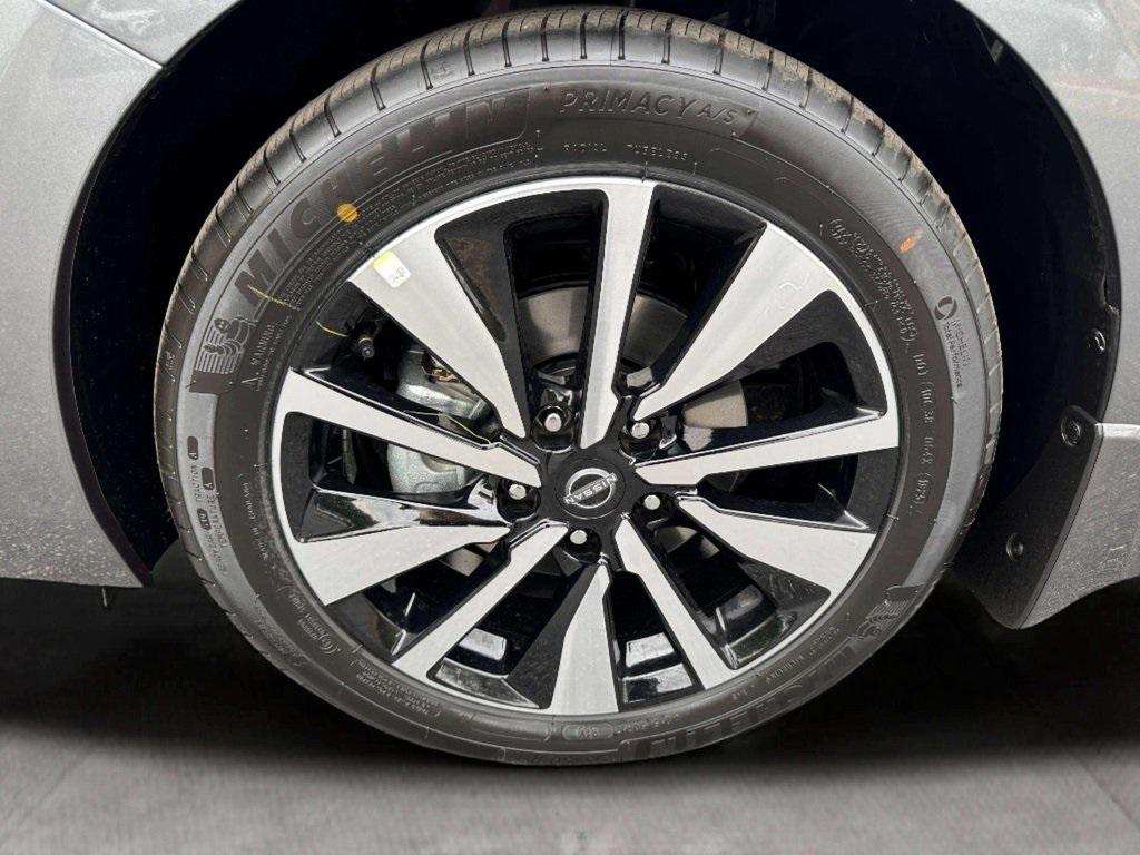 new 2025 Nissan Sentra car, priced at $24,761