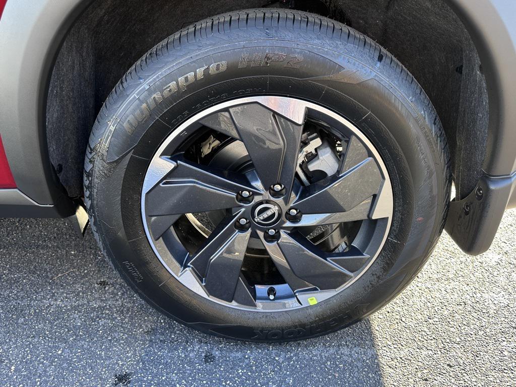 new 2026 Nissan Rogue car, priced at $33,746