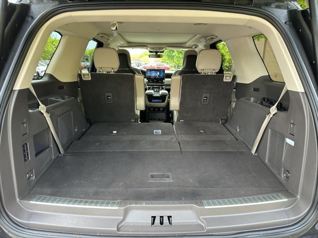 used 2022 Lincoln Navigator car, priced at $53,795