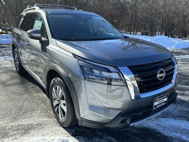 new 2025 Nissan Pathfinder car, priced at $46,200