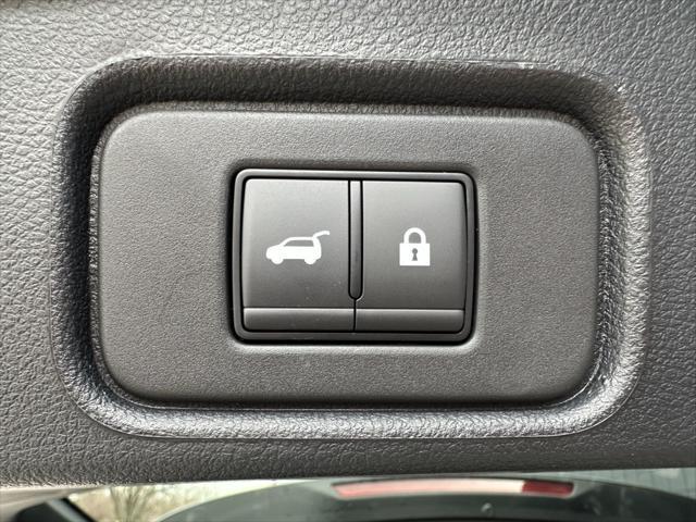 new 2025 Nissan Pathfinder car, priced at $50,432