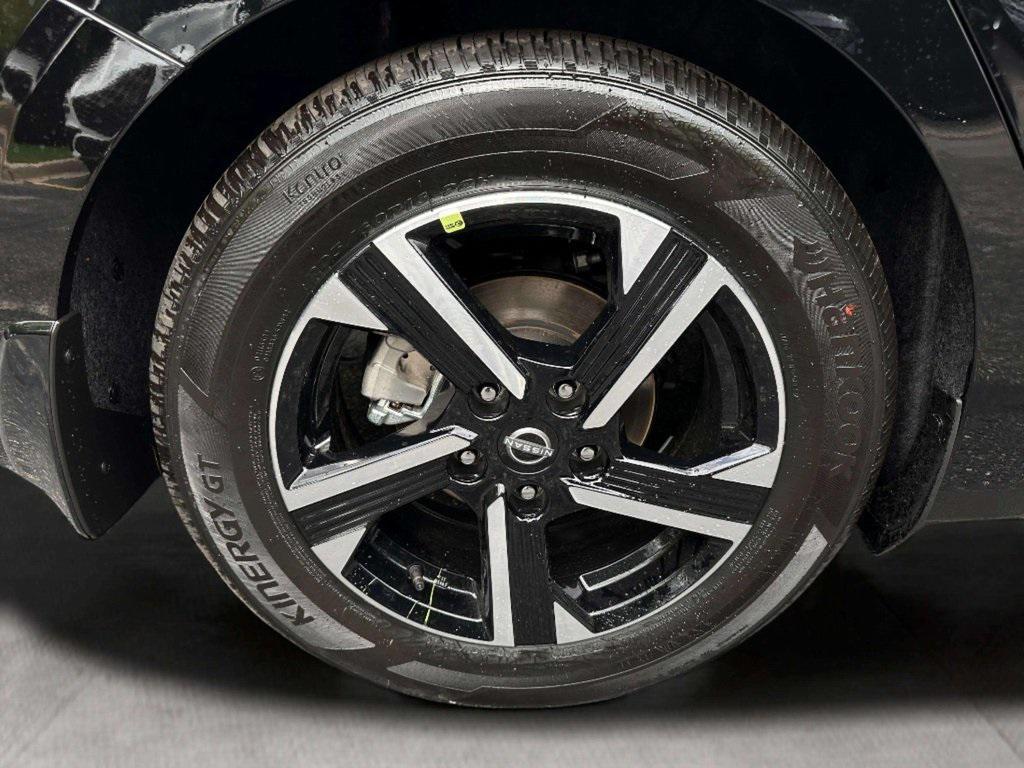 new 2025 Nissan Sentra car, priced at $21,708