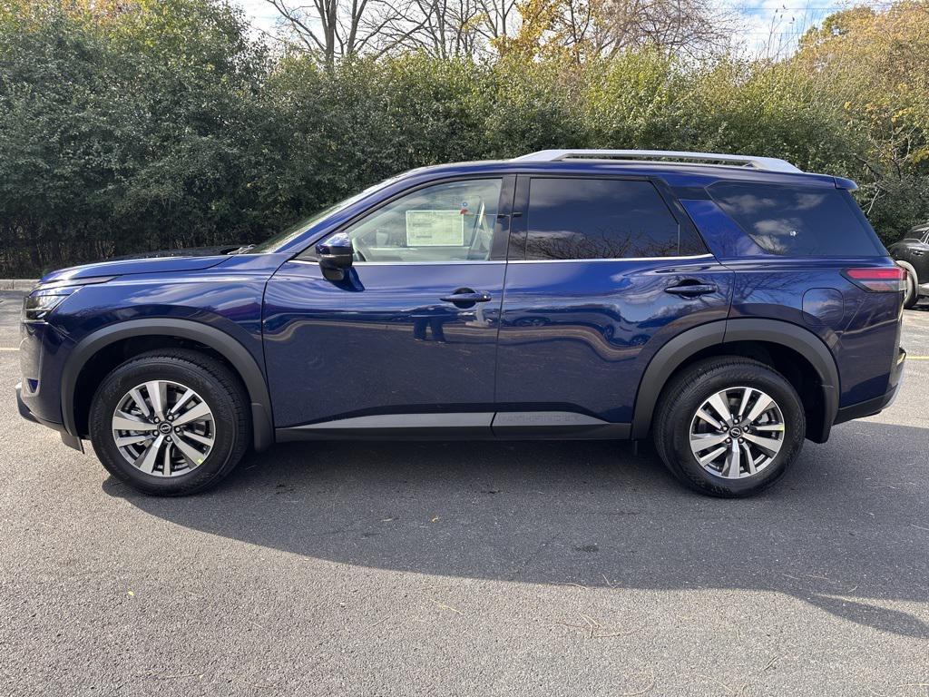 new 2025 Nissan Pathfinder car, priced at $37,092