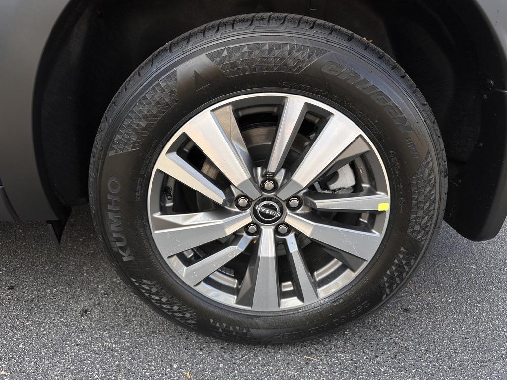 new 2025 Nissan Pathfinder car, priced at $37,092