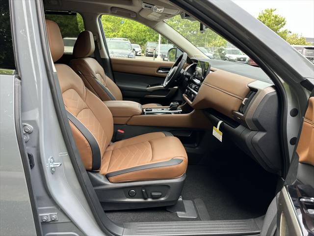 new 2025 Nissan Pathfinder car, priced at $51,265