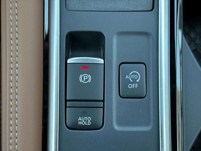 new 2025 Nissan Pathfinder car, priced at $49,727