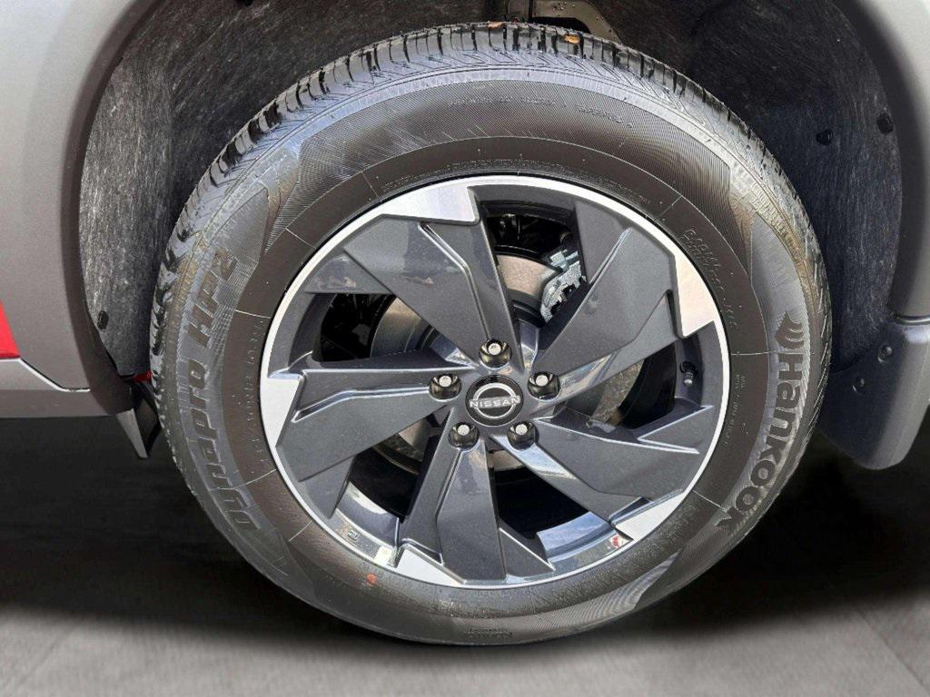 new 2026 Nissan Rogue car, priced at $33,458