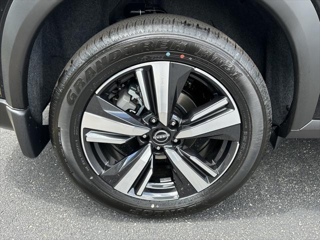 new 2025 Nissan Rogue car, priced at $41,741