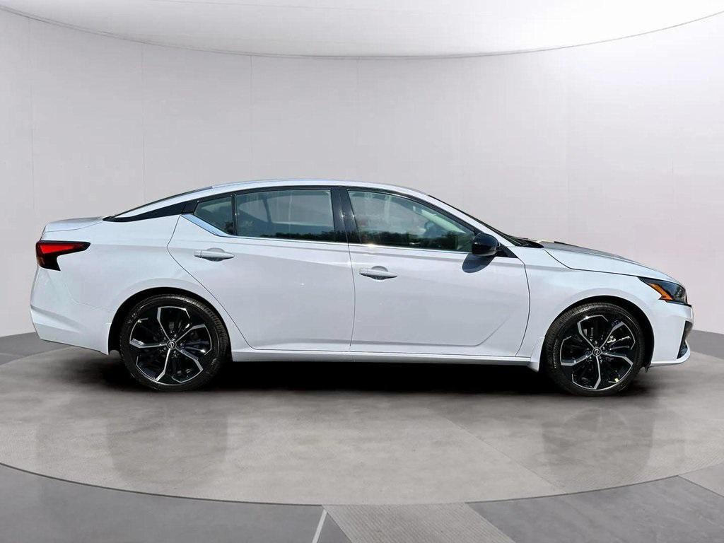 new 2025 Nissan Altima car, priced at $31,613