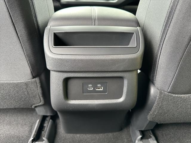 new 2025 Nissan Pathfinder car, priced at $37,419
