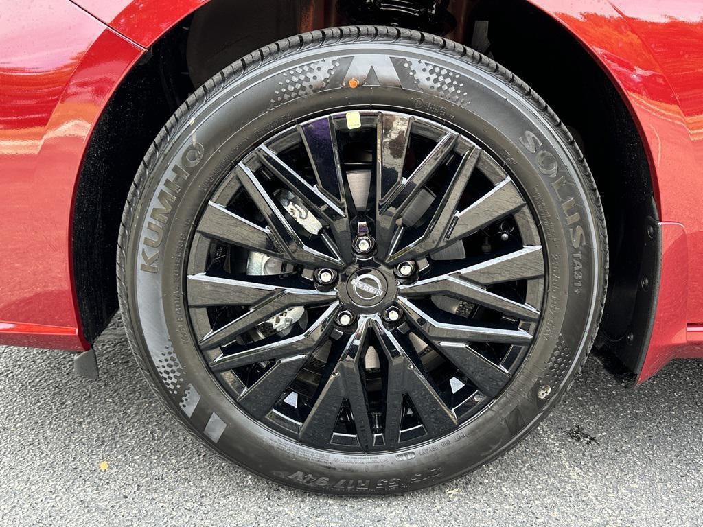 new 2025 Nissan Altima car, priced at $29,495