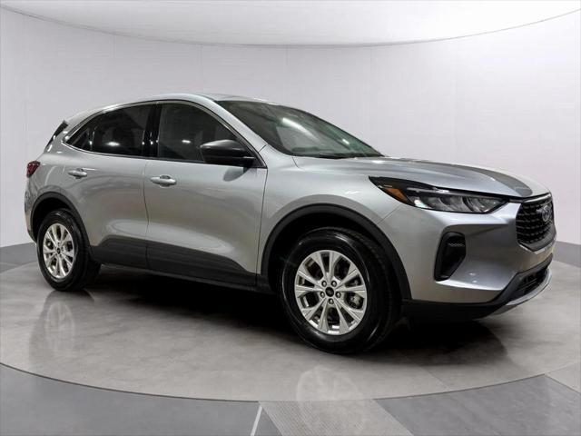 used 2024 Ford Escape car, priced at $22,895