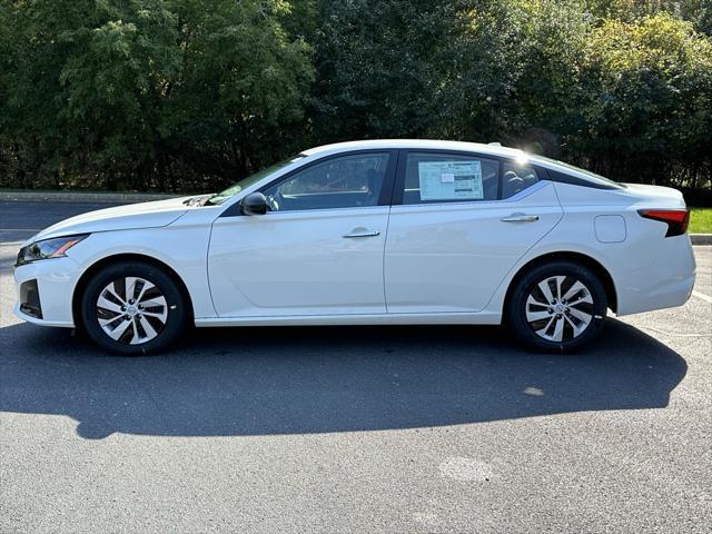 new 2025 Nissan Altima car, priced at $25,678