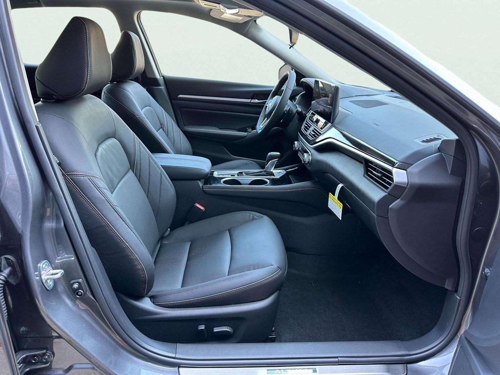 new 2025 Nissan Altima car, priced at $32,569