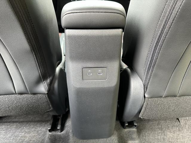 new 2025 Nissan Kicks car, priced at $32,870