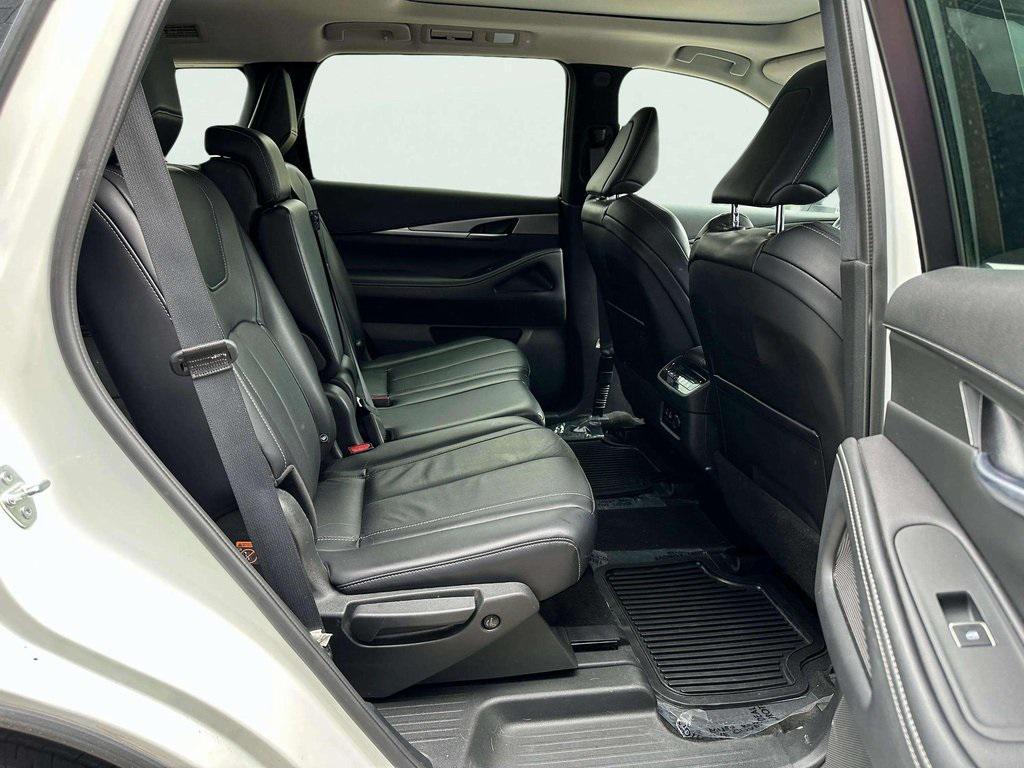 used 2024 INFINITI QX60 car, priced at $39,998