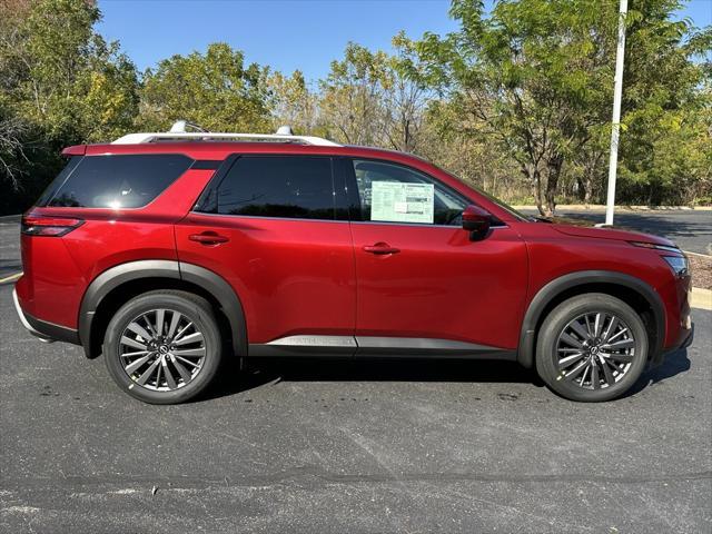 new 2024 Nissan Pathfinder car, priced at $45,529