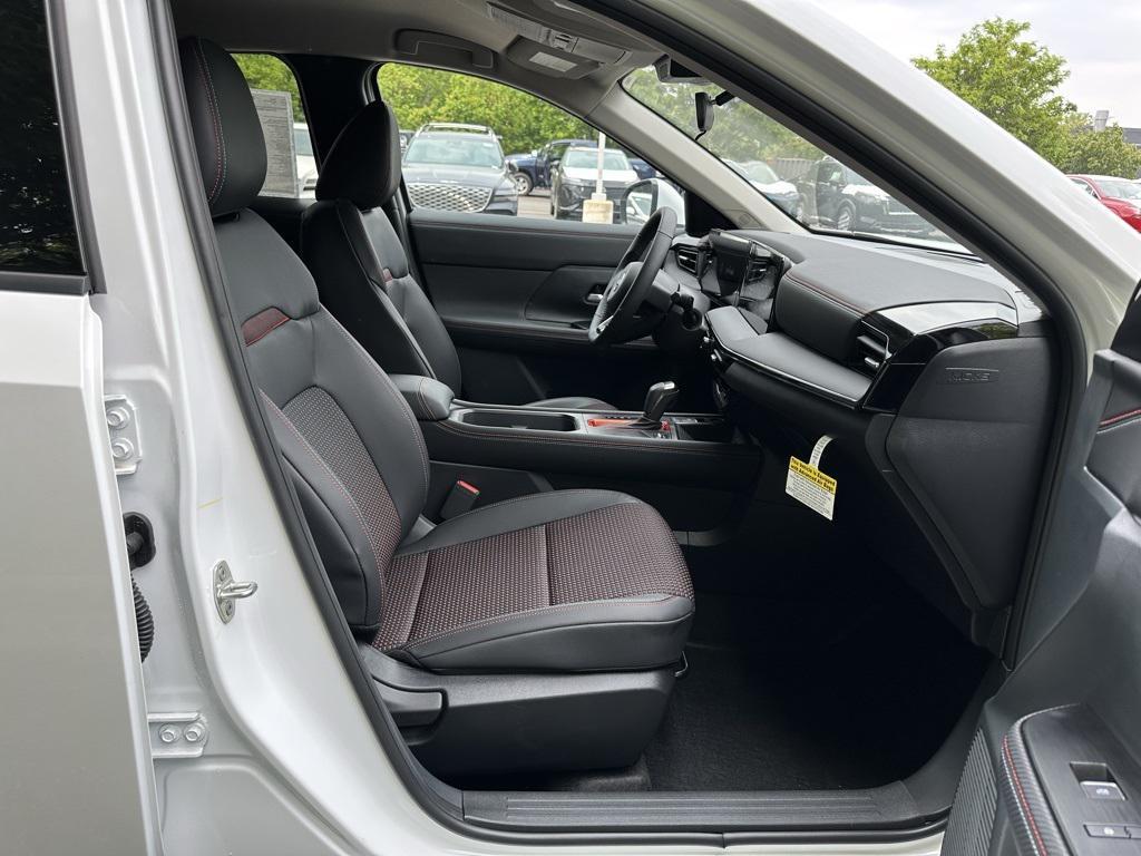 new 2025 Nissan Kicks car, priced at $28,340
