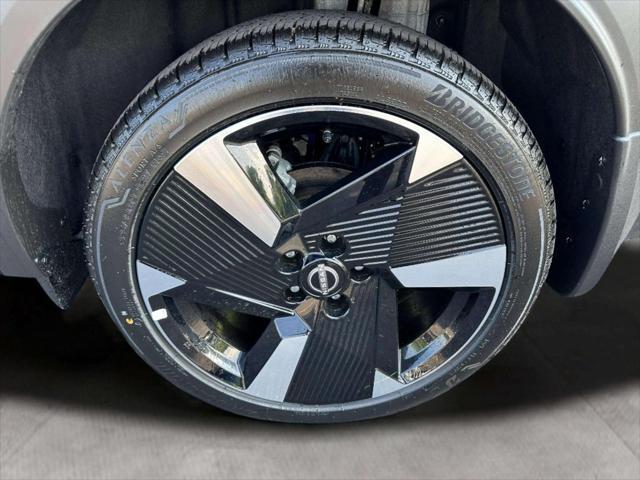 new 2025 Nissan Kicks car, priced at $28,340