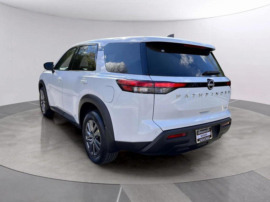 new 2025 Nissan Pathfinder car, priced at $31,832