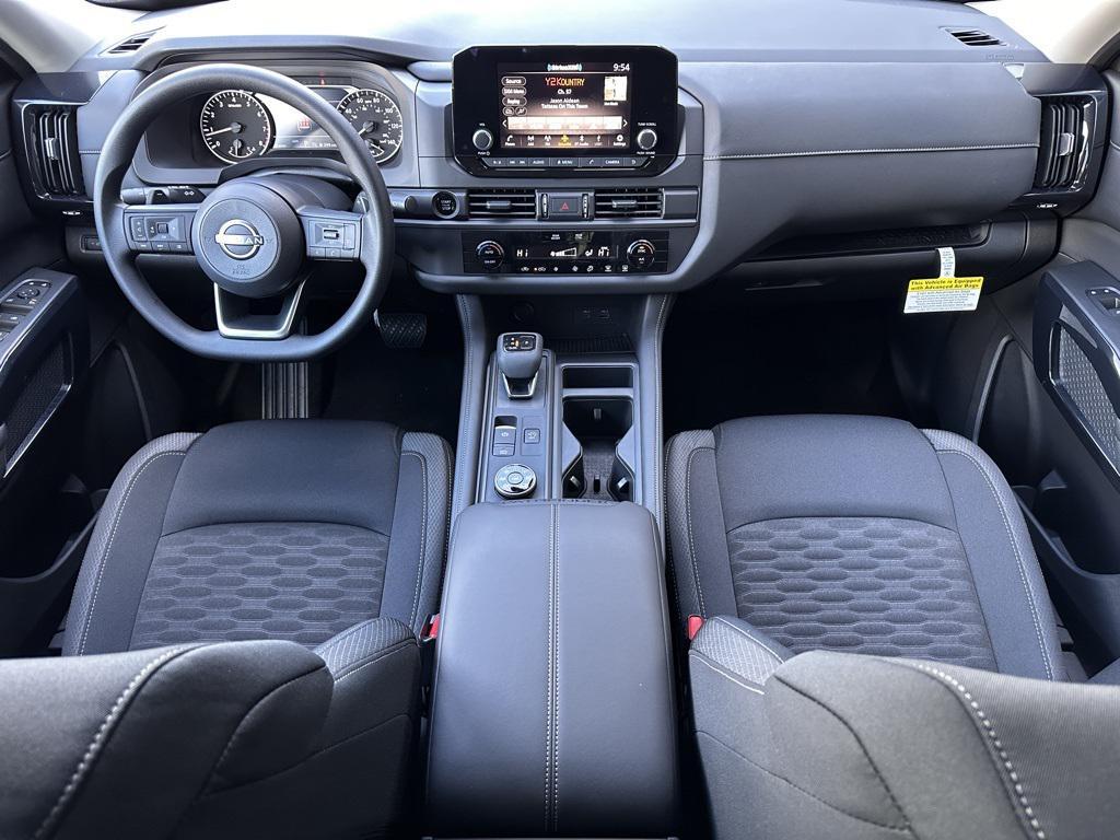 new 2025 Nissan Pathfinder car, priced at $31,832