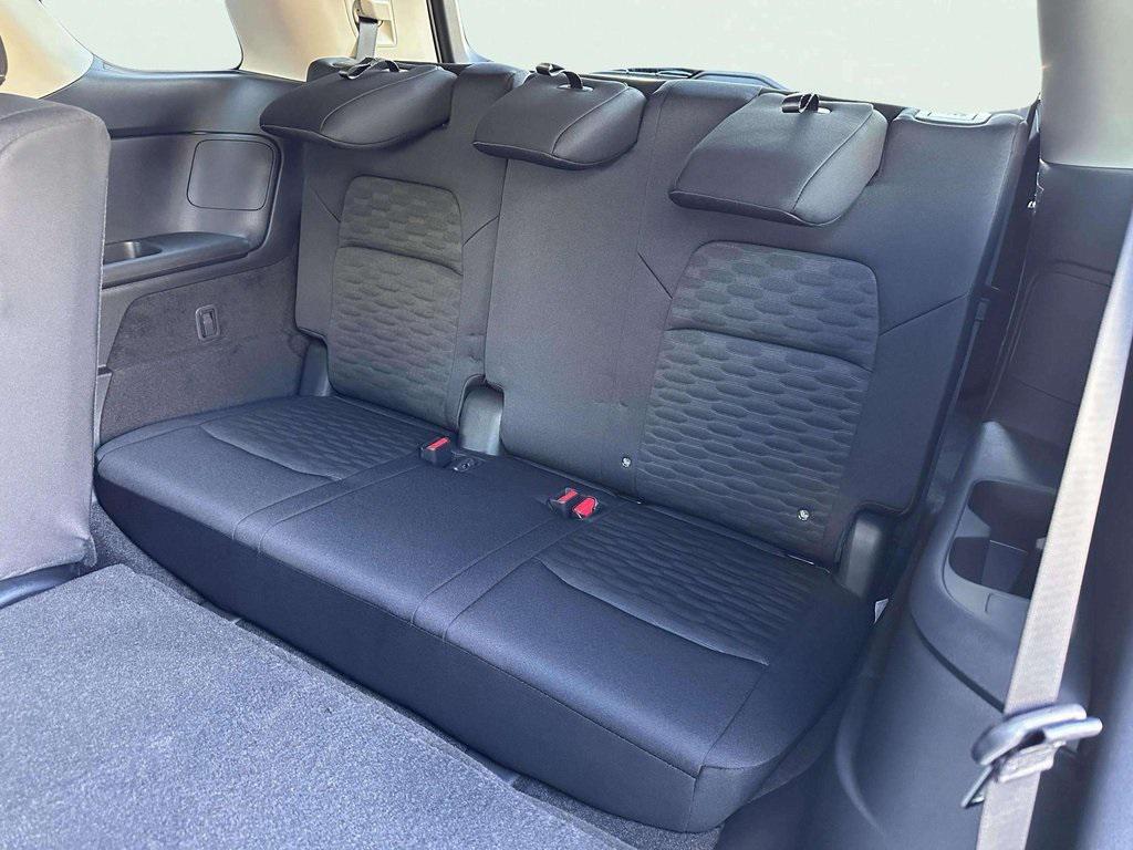 new 2025 Nissan Pathfinder car, priced at $31,832