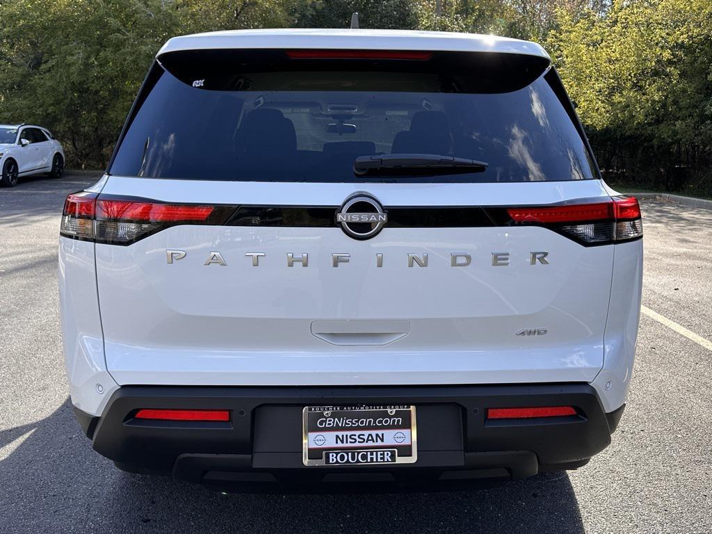 new 2025 Nissan Pathfinder car, priced at $31,832