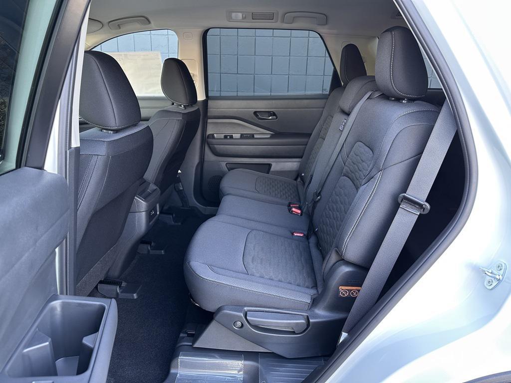 new 2025 Nissan Pathfinder car, priced at $31,832