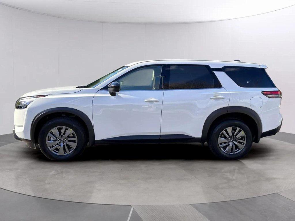 new 2025 Nissan Pathfinder car, priced at $31,832