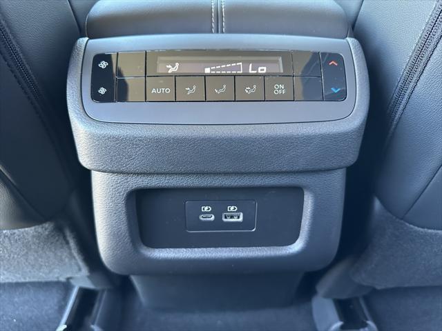 new 2025 Nissan Pathfinder car, priced at $47,160