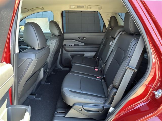 new 2025 Nissan Pathfinder car, priced at $47,160