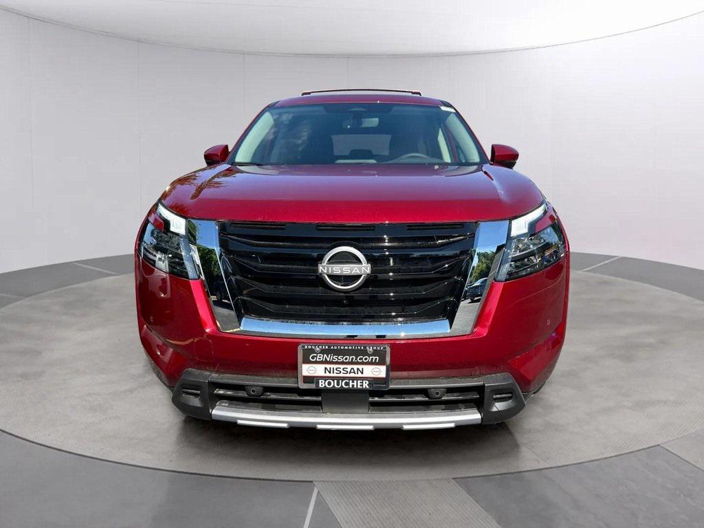 new 2025 Nissan Pathfinder car, priced at $42,807