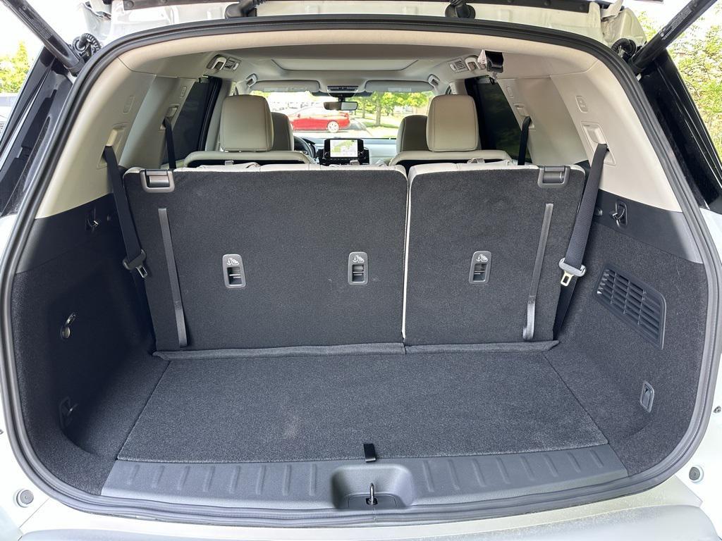 new 2025 Nissan Pathfinder car, priced at $38,399