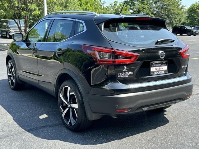 used 2022 Nissan Rogue Sport car, priced at $26,995