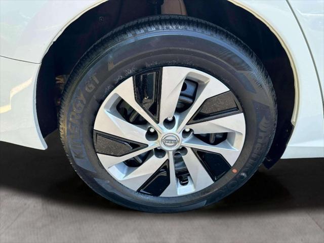 new 2025 Nissan Altima car, priced at $25,915
