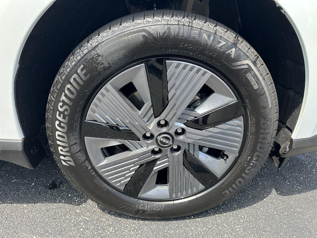 new 2025 Nissan Murano car, priced at $45,577