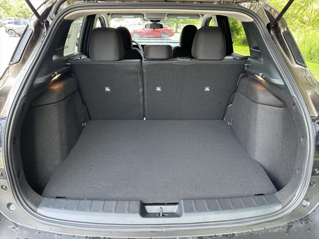 new 2025 Nissan Kicks car, priced at $26,555