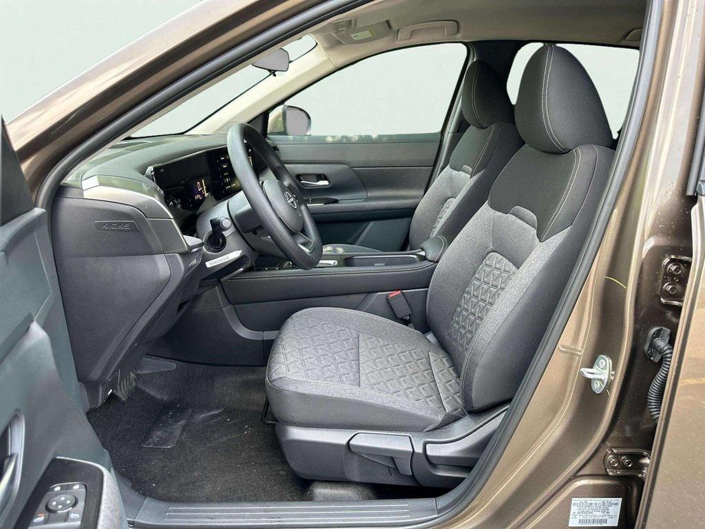 new 2025 Nissan Kicks car, priced at $26,555