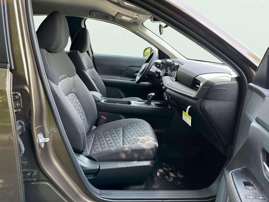 new 2025 Nissan Kicks car, priced at $26,555