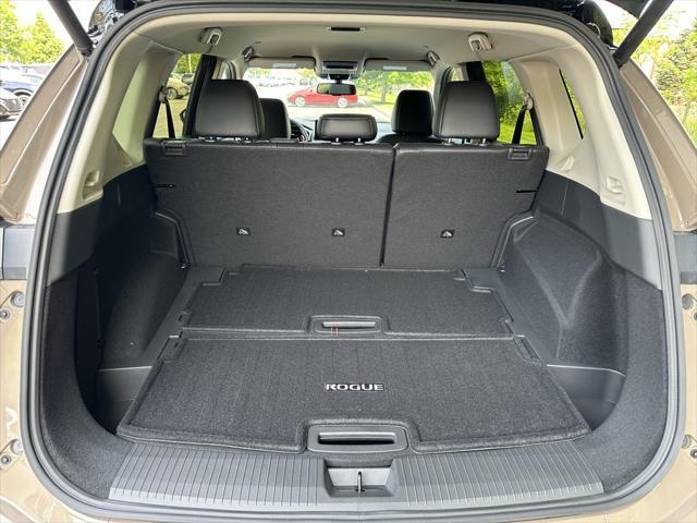 new 2025 Nissan Rogue car, priced at $38,202