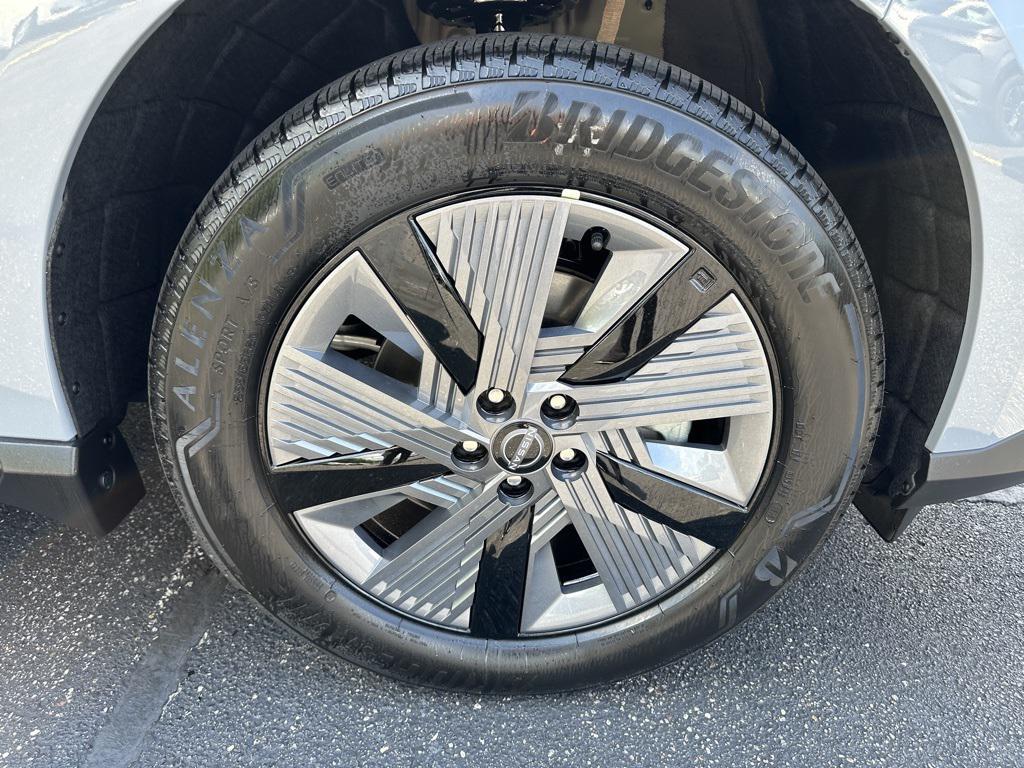 new 2025 Nissan Murano car, priced at $46,057