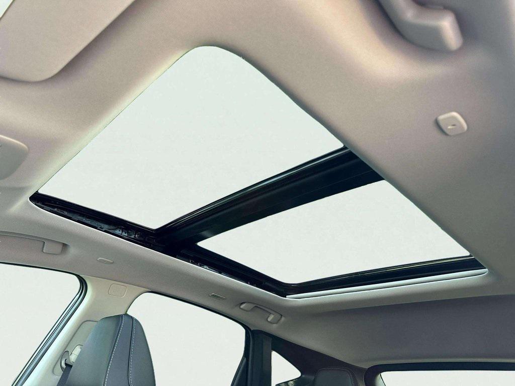 new 2025 Nissan Murano car, priced at $46,057