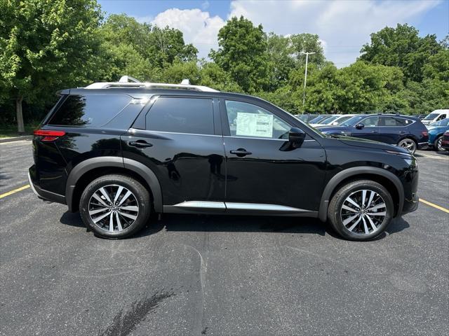 new 2025 Nissan Pathfinder car, priced at $50,358