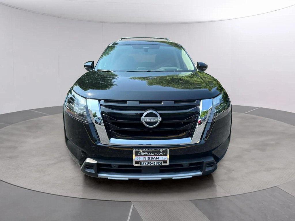 new 2025 Nissan Pathfinder car, priced at $49,087