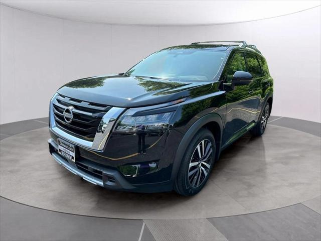 new 2025 Nissan Pathfinder car, priced at $49,850
