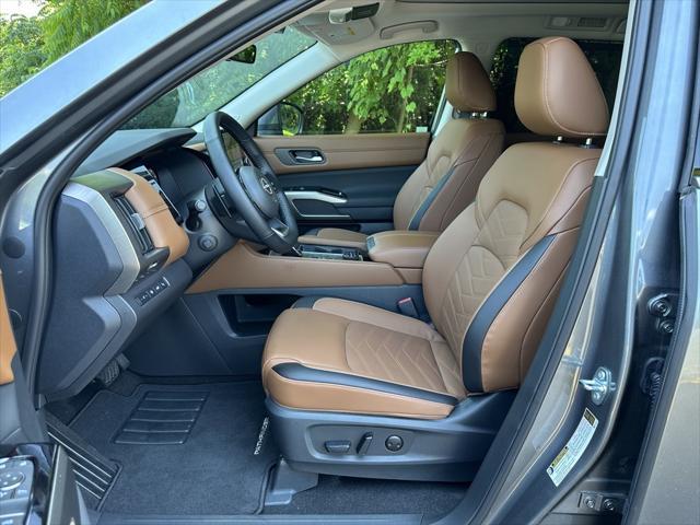 new 2025 Nissan Pathfinder car, priced at $49,093