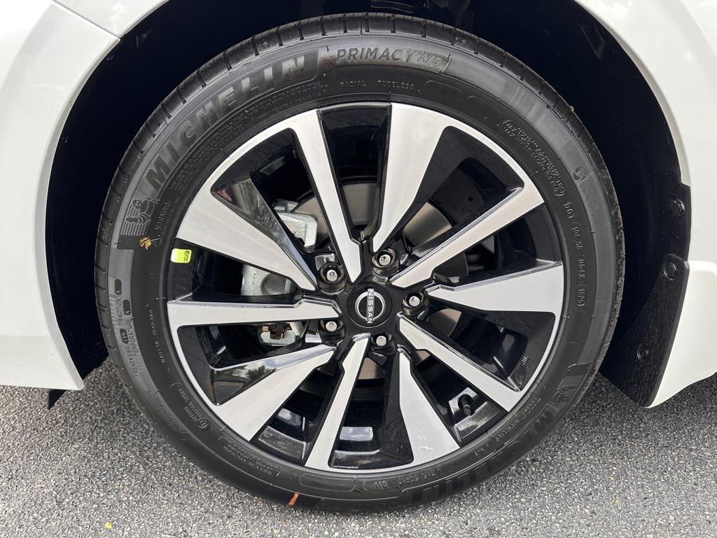 new 2025 Nissan Sentra car, priced at $25,078