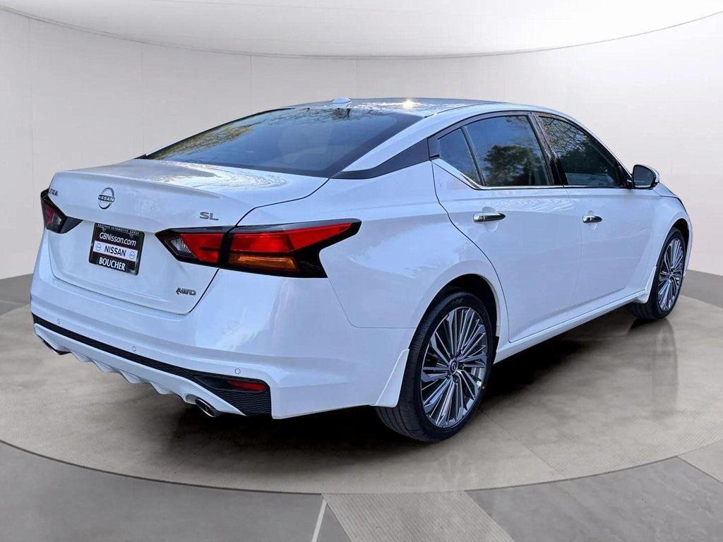 new 2025 Nissan Altima car, priced at $34,384
