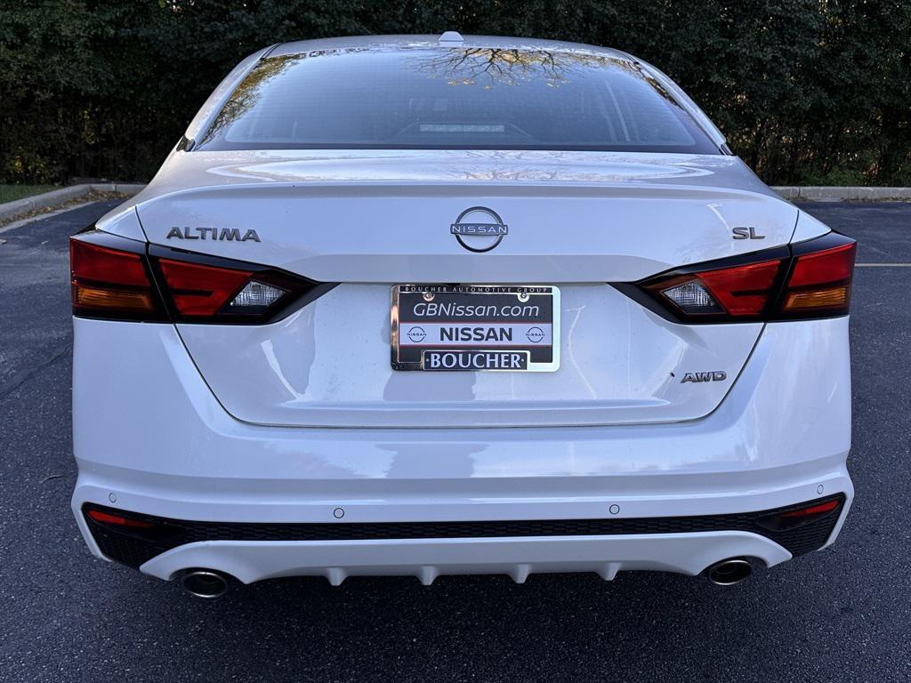 new 2025 Nissan Altima car, priced at $34,384