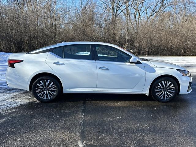 used 2023 Nissan Altima car, priced at $22,495